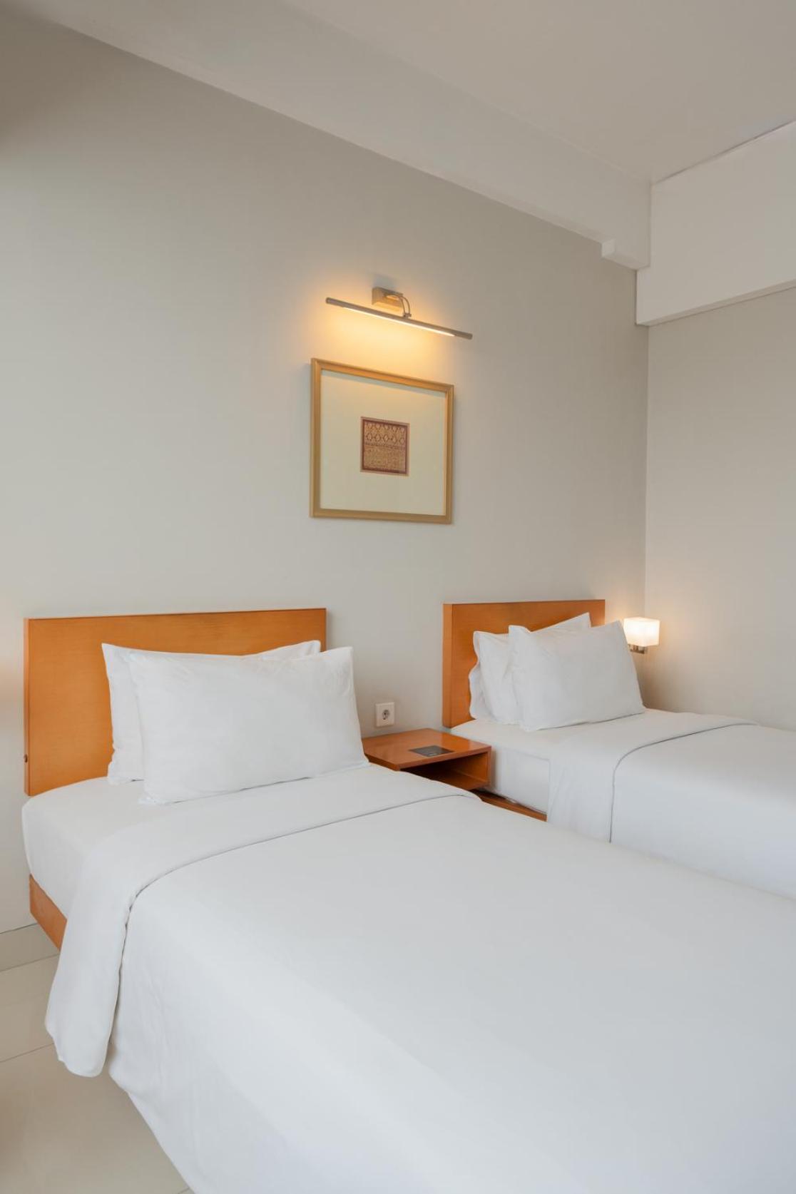 The Capital Hotel Surabaja Zewnętrze zdjęcie