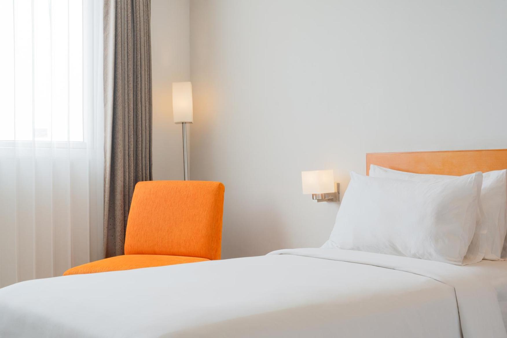 The Capital Hotel Surabaja Zewnętrze zdjęcie